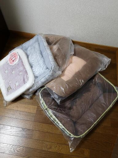 【新品　5点セット】ペットベッド　特大　Lサイズ　Мサイズ