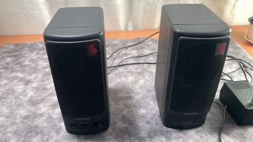 SONYのアンプ内蔵小型スピーカー、SRS-A50