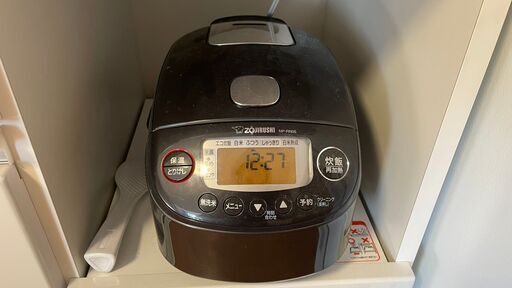 炊飯器 Zojirushi NP-RN05 Ricecooker