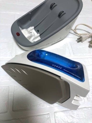 取引終了【HITACHI】日立  コードレス アイロン（スチーム機能付き）