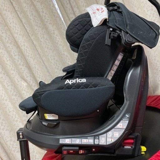 フラディア グロウ ブラック チャイルドシート 2017年製