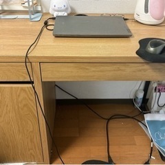 机　椅子