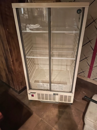冷蔵ショーケース