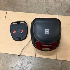 GIVI ボックス