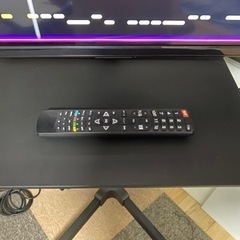 【受け渡し先決定】32型テレビ　ポールスタンドセット品の画像