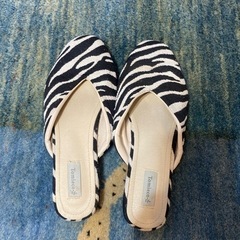 ヒョウ柄ルームシューズ