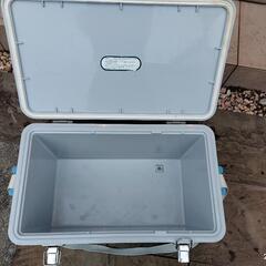 クーラーボックスの画像