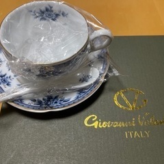 バレンチノ　カップ＆ソーサー＆スプーンの画像
