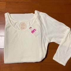 セシール切り替えスリップ　八分袖　未使用の画像