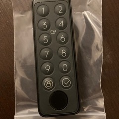 【受け渡し決まりました】【USED】switchbot スマートロック 指紋認証キーパッド セット