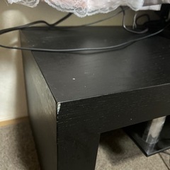シックなテレビ台の画像