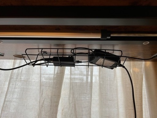 電動式昇降デスク
