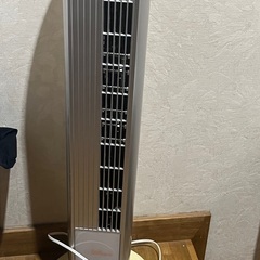 お話中　　縦型扇風機