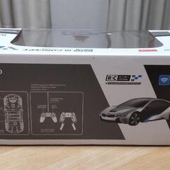 プレゼントにも!!ほぼ未使用　ラジコンカー　BMW　箱付きの画像
