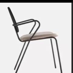 moda en casa モーダエンカーサ QUEEN B chair チェアの画像