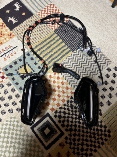 RAV4PーHEV新車外しデイライト