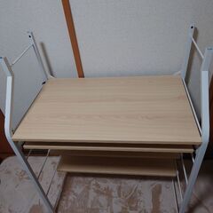 デスク(商談中)の画像
