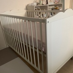 【取引済み】ベビーベッド　マットレス付きの画像