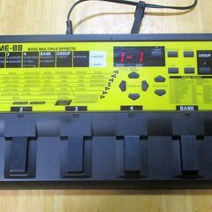 ＢＯＳＳ ＭＥ-８Ｂベースエフェクター