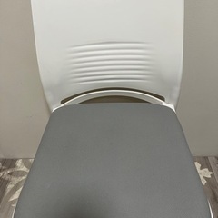 椅子の画像