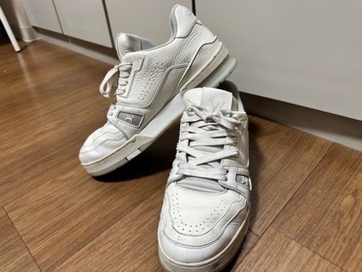 ルイヴィトンスニーカー　25cm