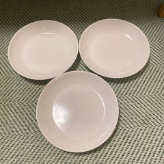 食器9枚の画像