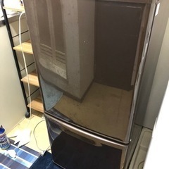 【急募】パナソニック　冷蔵庫　茶色nr-b144w 製氷皿付き