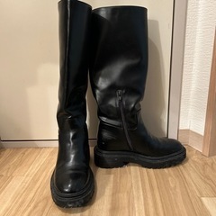 ロングブーツの画像