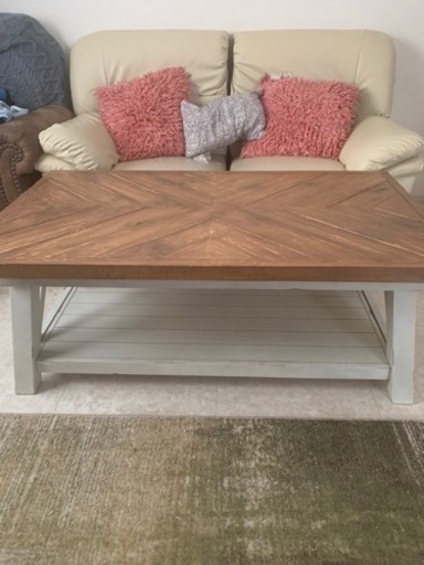 Ashley コーヒーテーブル　ローテーブル