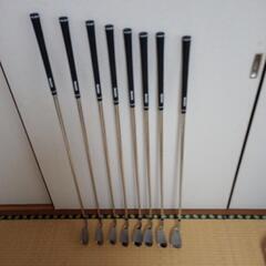 @(値下げ)   ほぼ新品 アイアンセット 5〜SW