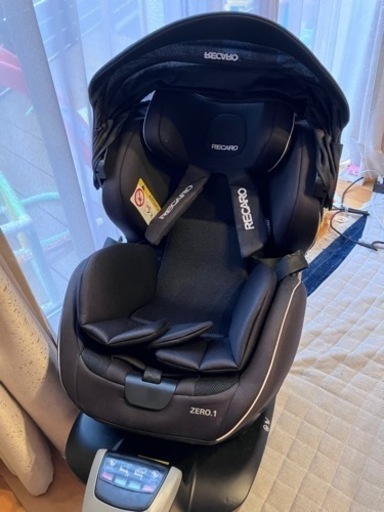 レカロ　ゼロワン　チャイルドシート