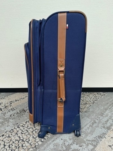 TOMMY HILFIGER キャリーケース