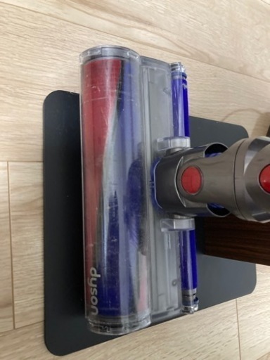 dyson v7 mattress  付属品・スタンド付※バッテリー交換必要