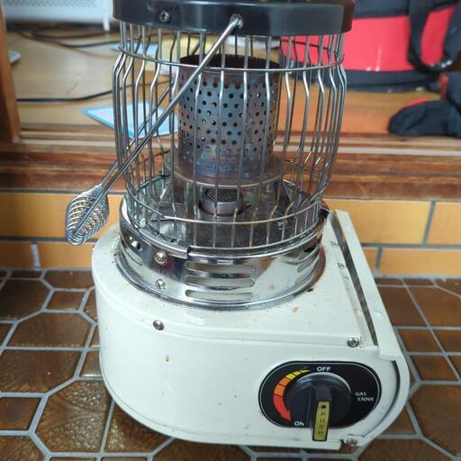カセットガスストーブ