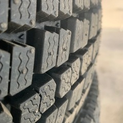 TOYO DELVEX 934★スタッドレスタイヤ 6本★195/85R16 18年製★ 走行距離100キロ未満 の画像