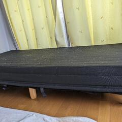 【受け取り者決まりました】シングルベット　マットレス付きベット　黒の画像
