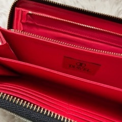 DIAVEL長財布の画像