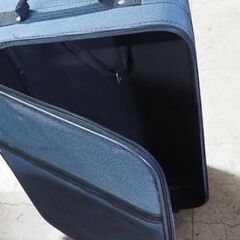 キャリアケース、旅行かばん、３６ｘ６０ｘ１９の画像