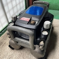 コンプレッサー日立