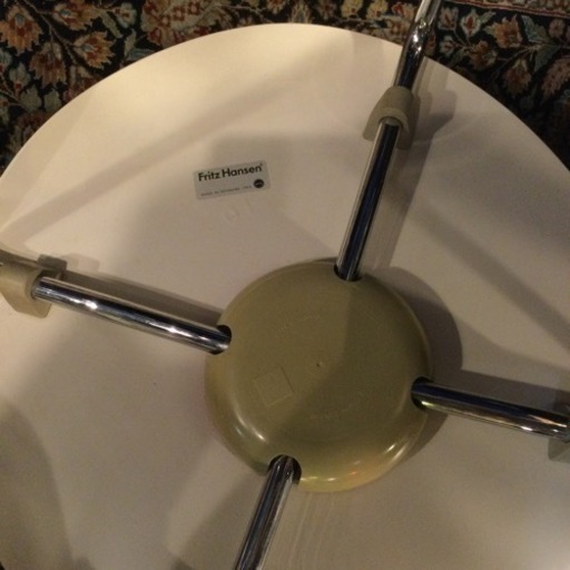 【在庫処分1万円引!!】アントチェア/Fritz Hansen【F00561】