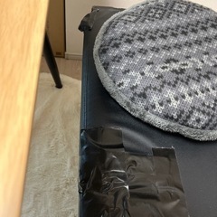 ダイニングテーブル  椅子の画像