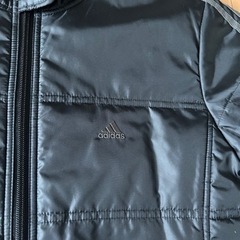 adidas🧥レディースコートの画像