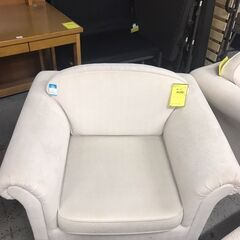 一人用ソファー　おしゃれ　ゆったり　クリーニング済み　ジャングル...