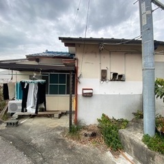【10万円でお譲り致します。】JR宇和島駅徒歩8分、平屋一戸建,