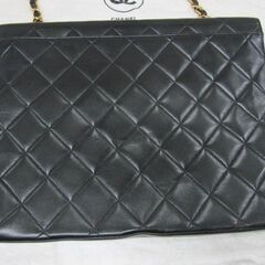 💍【ブランド】CHANEL ココマーク マトラッセ レザー  【ブランド品高価買取アールワン田川】の画像