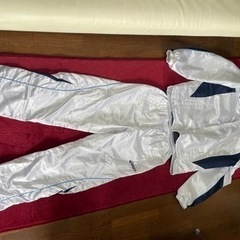 【商談中】【値下げ】新品　asics スポーツトレーナー　Lサイズ