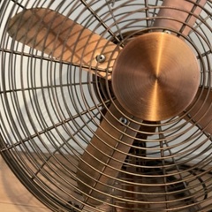 レトロな扇風機の画像