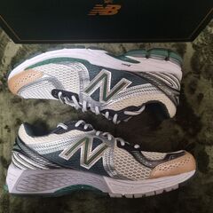 ニューバランス 860v2 Aime Leon Dore Greenの画像
