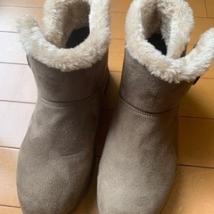 ブーツ　24センチ