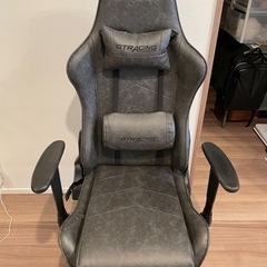 (受け渡し先決定しております)ゲーミングチェアの画像